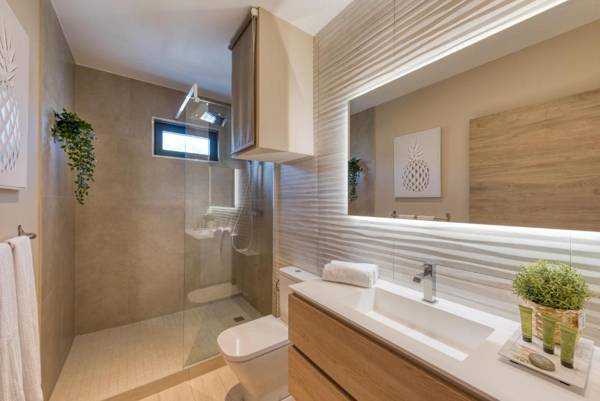 Sunshine SXM Studios