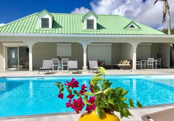 V1 Oyster Pond Dream Panorama