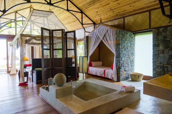 Princesse Bora Lodge & Spa