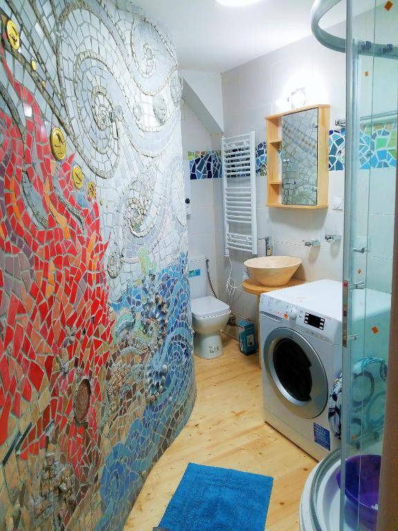 Sirma's Studio - Artsy Quiet 1-Bdrm in the Prime Center of Skopje