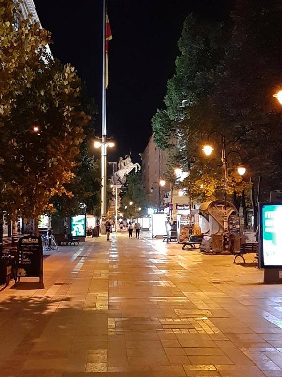 Square Exclusive Apartment 3n