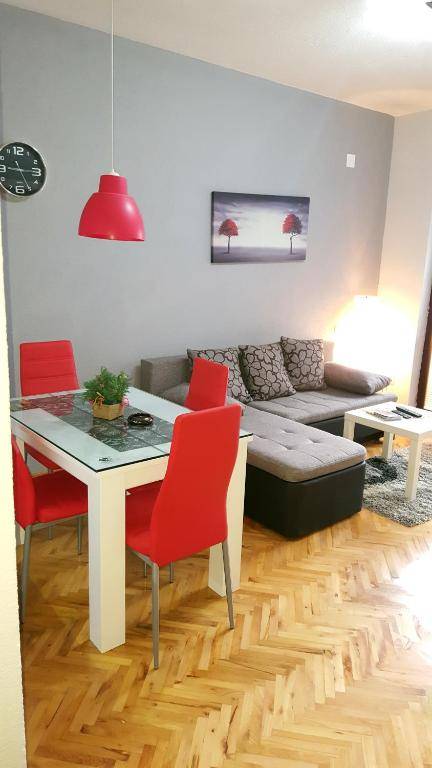 Apartments Four Roses Ohrid