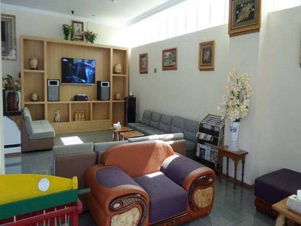 Royal Star Hotel