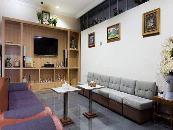 Royal Star Hotel