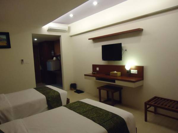 Paradise Hotel Nyaung Shwe