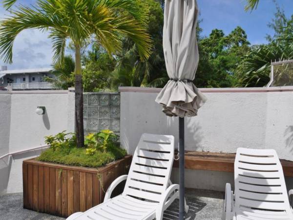 Holiday Saipan Hotel