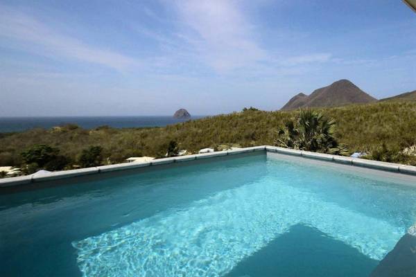 Villa Agapé : vue mer imprenable piscine sud caraïbe