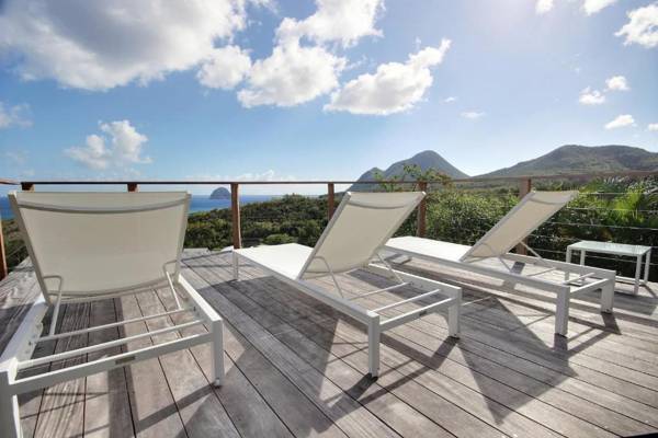 Villa Agapé : vue mer imprenable piscine sud caraïbe