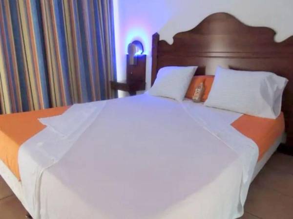 Studio avec jardin clos et wifi a Sainte Anne a 5 km de la plage