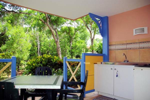 Studio a Sainte Anne a 100 m de la plage avec jardin clos et wifi