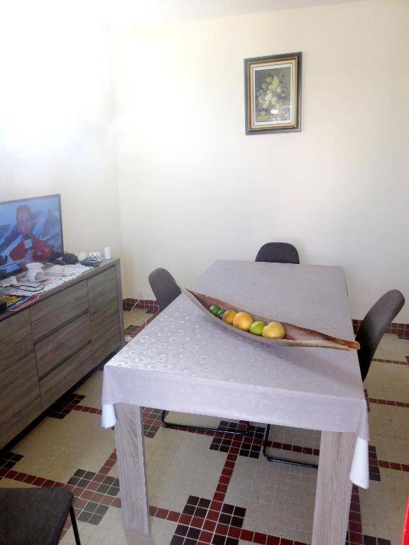 Appartement d'une chambre avec balcon amenage et wifi a Fort de France a 2 km de la plage