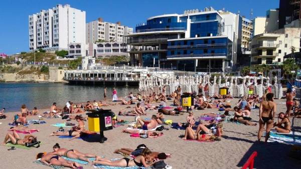 Modern Apartment in the Best Area of Sliema