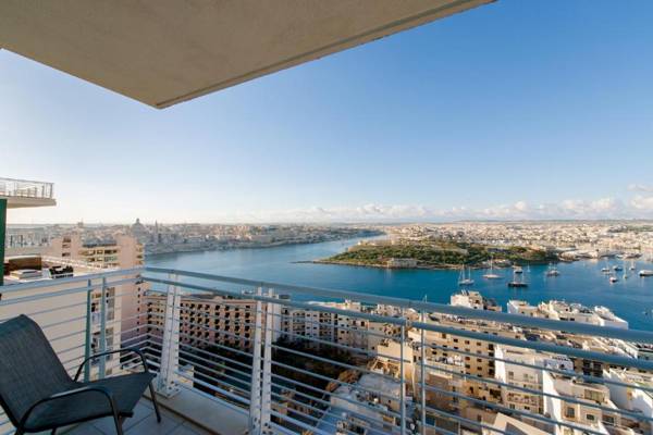 THE ULTIMATE LUXURY SLIEMA with POOL