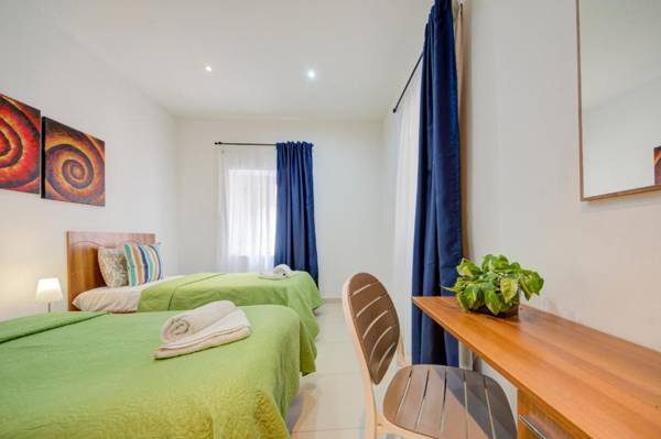 St Julians Seafront Holiday Apartment