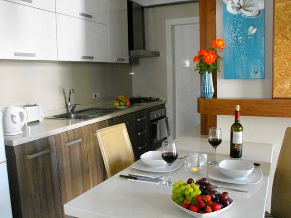 Marsalforn Sea View Beachfront Studio Apartment