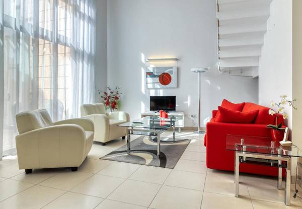 Duplex Luxury Apartment in Portomaso with Pool