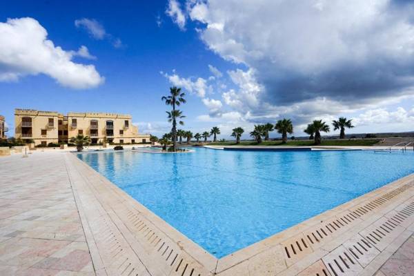 Villa Getaway Npetto Gozo Shared Pool