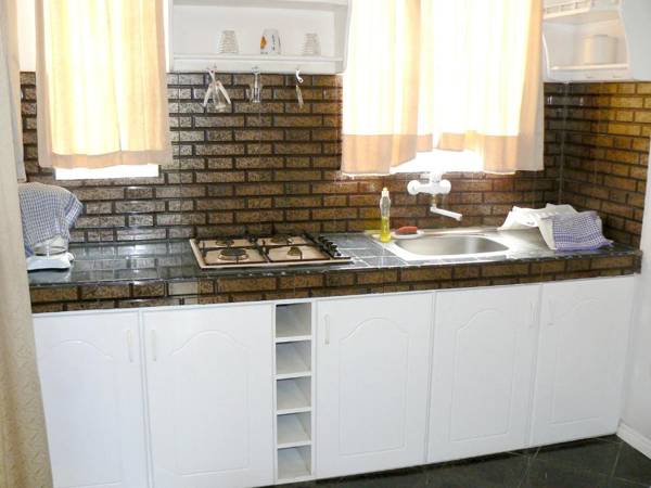 Studio with city view furnished balcony and wifi at Trou aux Biches 1 km away from the beach