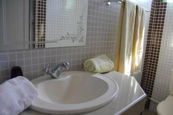 Lariad Bed & Breakfast