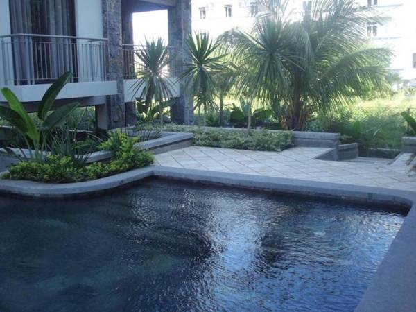 West Terraces Residence No 5 with Seafront Beachfront License No 13516