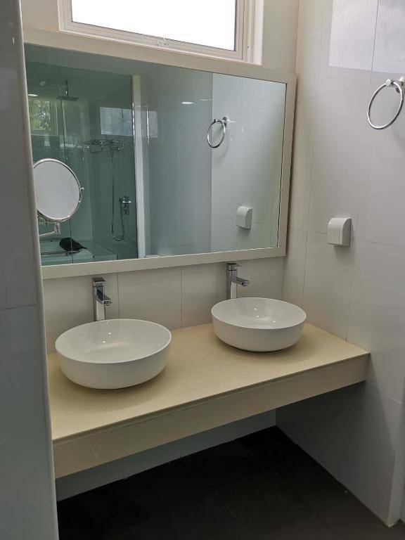 Xen Midu Hotel Addu City Maldives