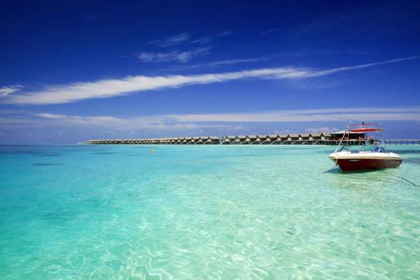 Centara Ras Fushi Resort & Spa Maldives