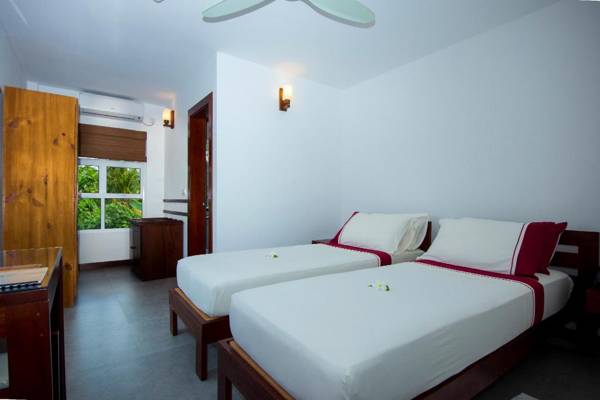 Ariston Dhangethi Inn