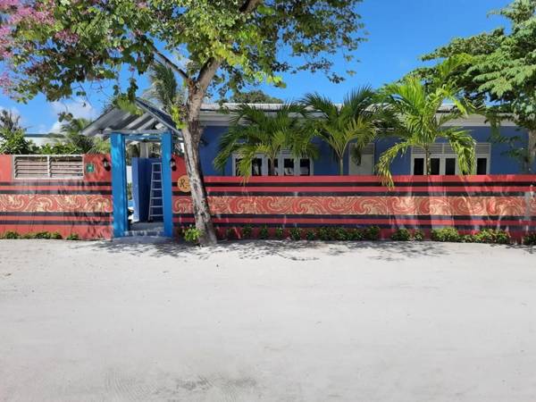 Royal Beach Dhigurah