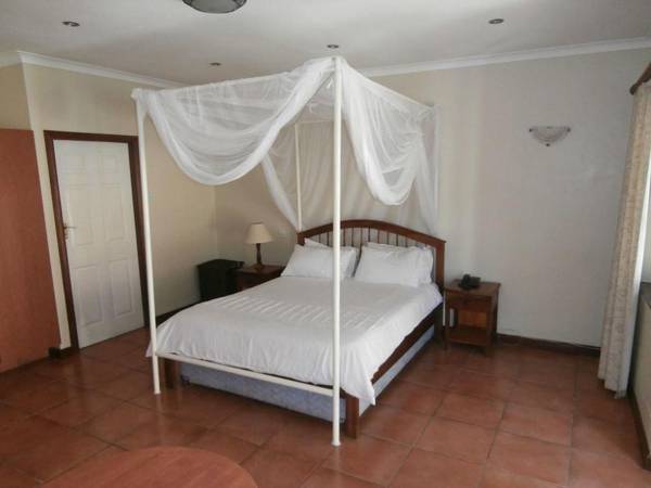 Annie's Lodge Lilongwe Area 10