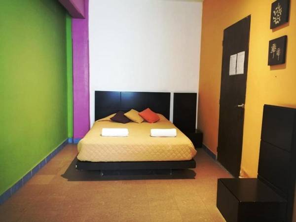 Hotel Amigo Suites