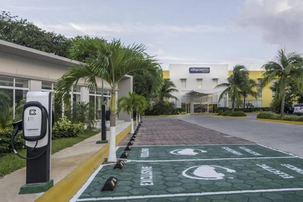 City Express Playa del Carmen