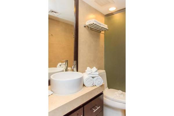 Aldea Thai by Moskito