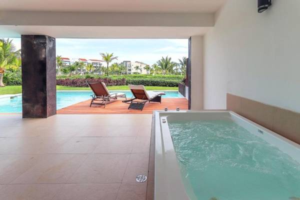 Condo Agua Dulce - Ocean View Beach Side With Plunge Pool - At Mareazul