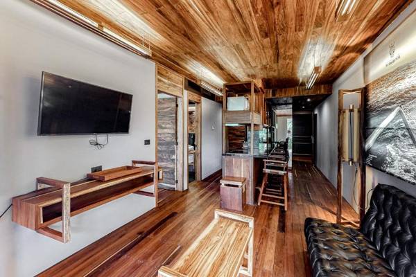 Valero at La Residencia II