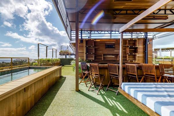 Valero at La Residencia II