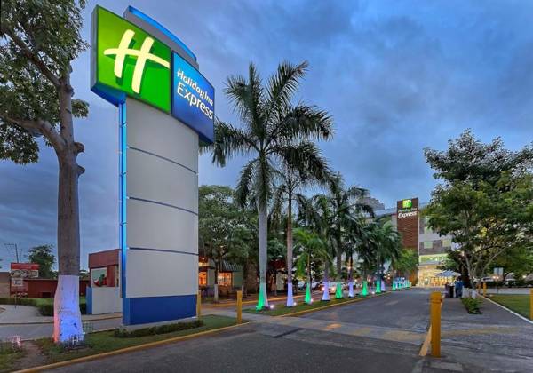 Holiday Inn Express Villahermosa an IHG Hotel