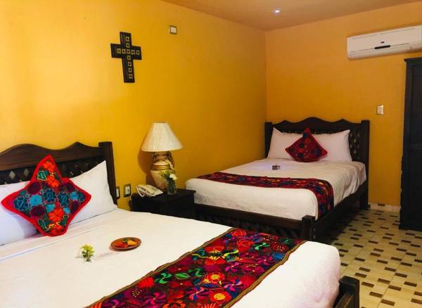 Camino Mexicano Hotel & Resort