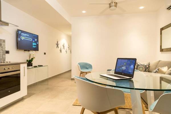 Stylish One Bedroom for up To 4 People at Aldea Zama