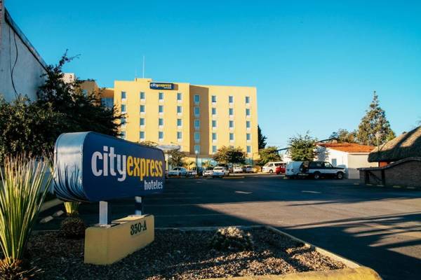 City Express Saltillo Sur