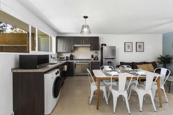 Suite Estilo y Ubicación 150MB Home Office Zaragoza El Prado C13