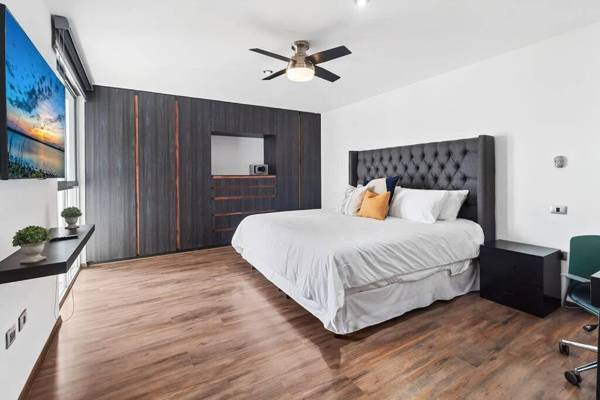 Workspace - +MS +Suite Inmejorable Vista + Alberca +Milenio MC31