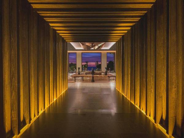 Conrad Punta de Mita