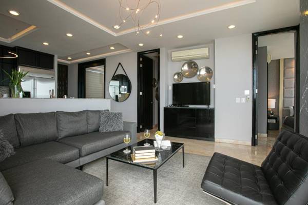 Pinnacle Resorts 180