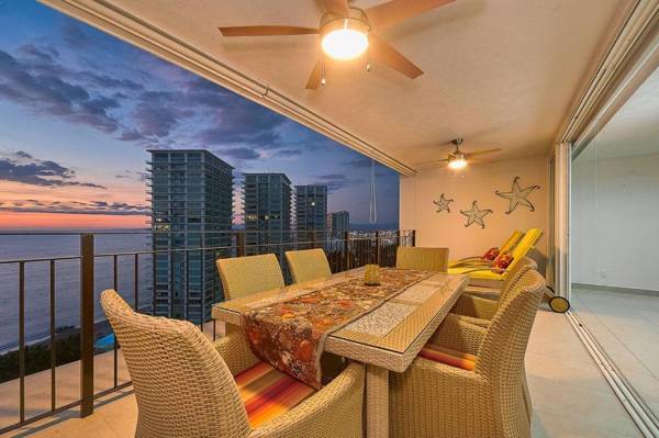 Beachfront condo at Venetian