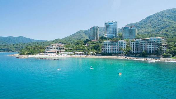 Suites at Garza Blanca Preserve Resort & Spa