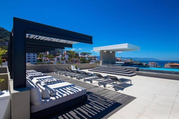 Loft 268-408 Spacious 2 Bedroom 2 Bathroom Zona Romantica