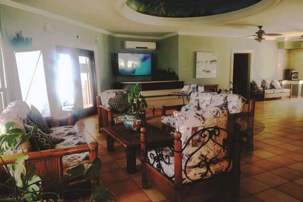 Best Western Laos Mar Hotel & Suites