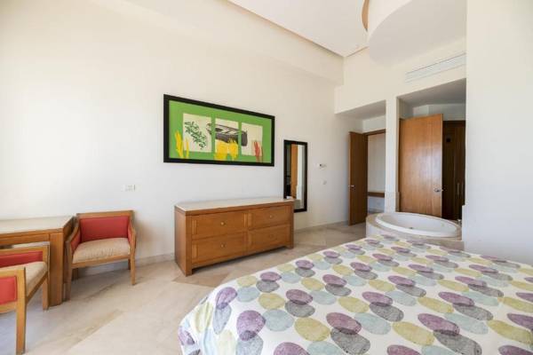 Luna Blanca Penthouse by Kivoya