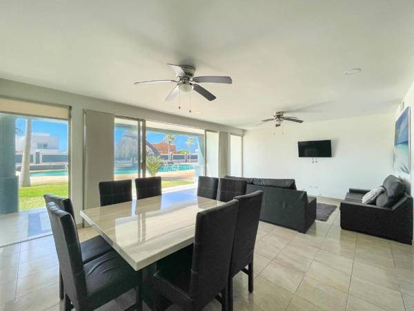 Find Peace at a Modern Ground Floor Condo