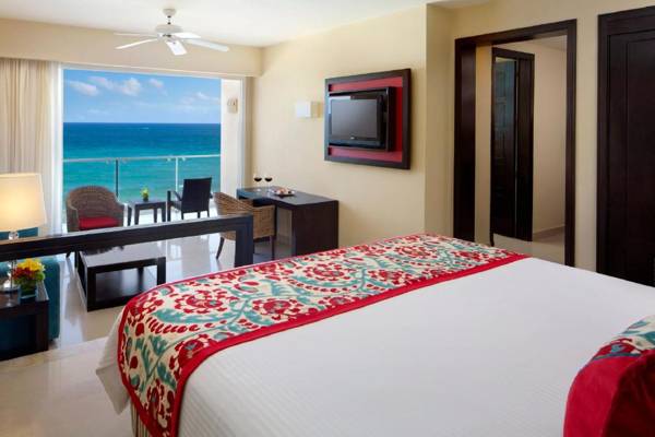 Dreams Jade Resort & Spa - All Inclusive